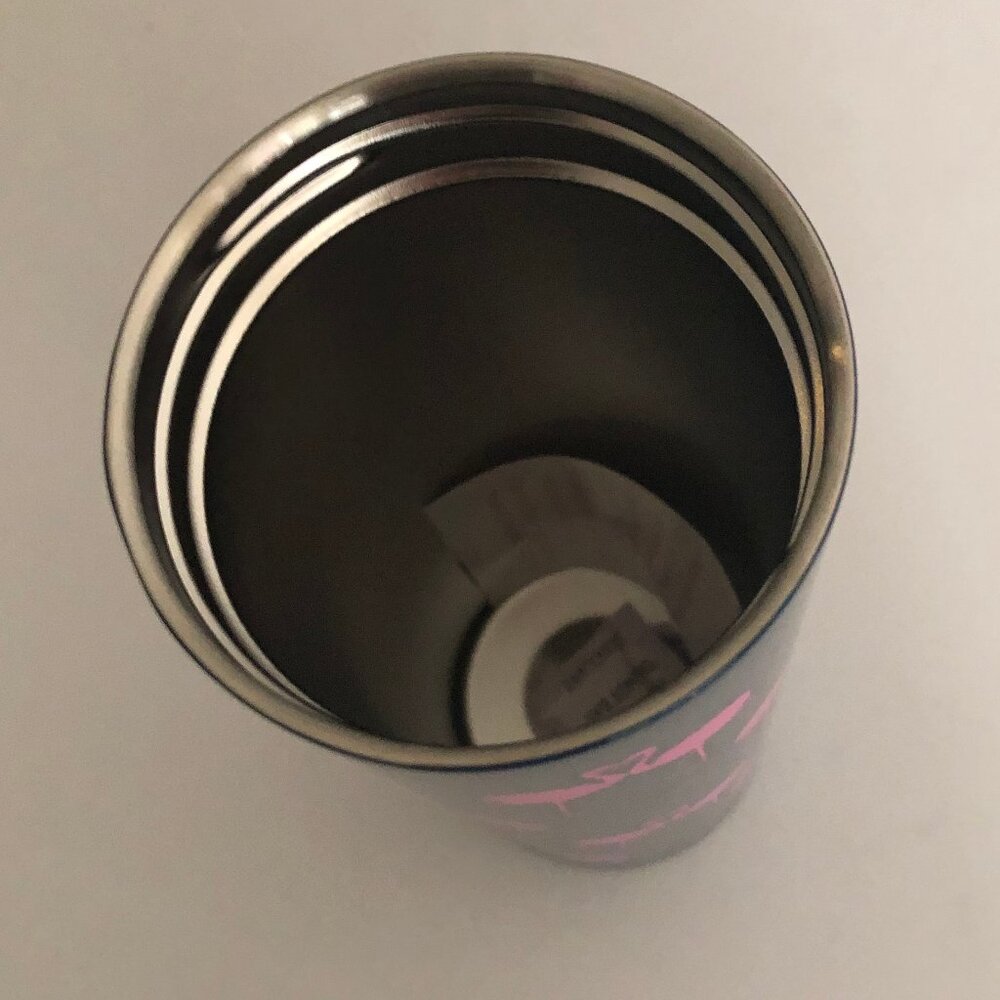Lilly Pulitzer Travel Mug, Flamingo  18 ounces  (2.75" diameter, 8.5" high ) NEW - Picture 11 of 13